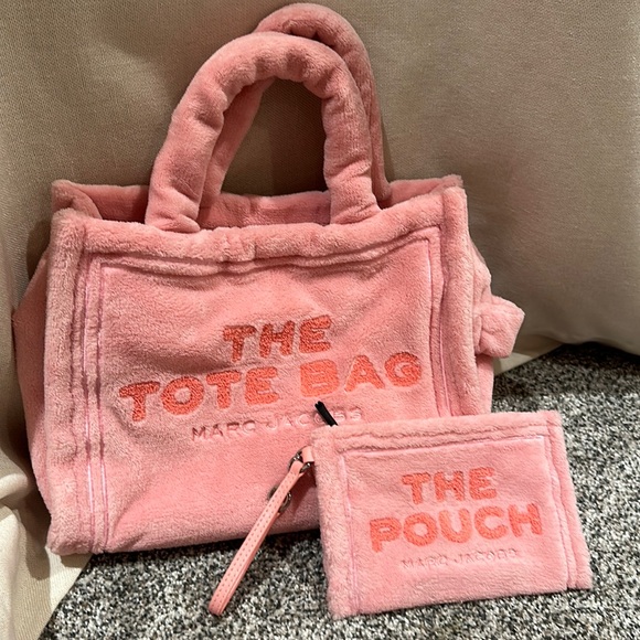 Accessories - Pink Marc Jacobs Tote and Pouch